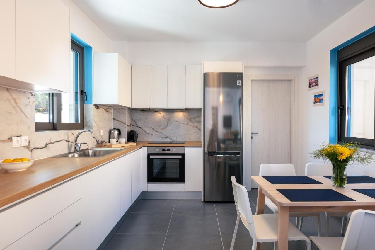 Greek Sky - New Modern Apartment With Shared Pool Tavronitis Esterno foto