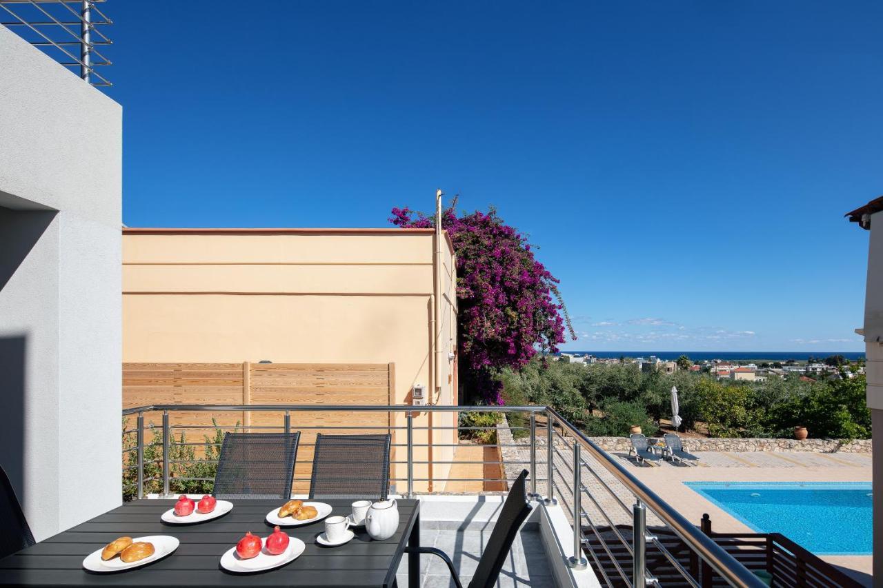 Greek Sky - New Modern Apartment With Shared Pool Tavronitis Esterno foto