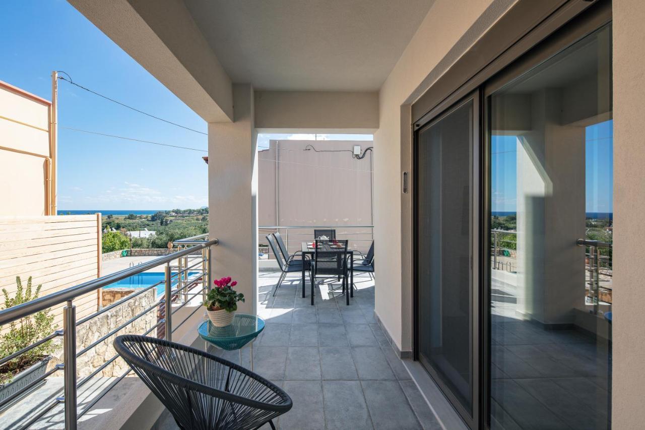 Greek Sky - New Modern Apartment With Shared Pool Tavronitis Esterno foto